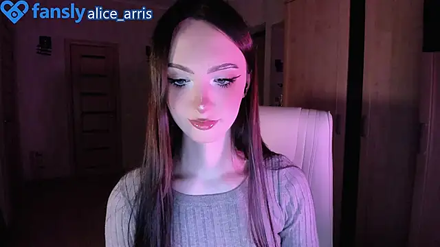 Snapshot of Alice__Aris chatting on October 14, 5:48 pm Alice  Aris online show from October 14, 5:48 pm