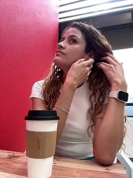 alana15 online show from March 14, 9:27 pm