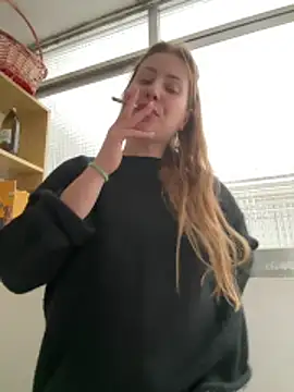 AlisaWhite online show from February 4, 4:32 pm