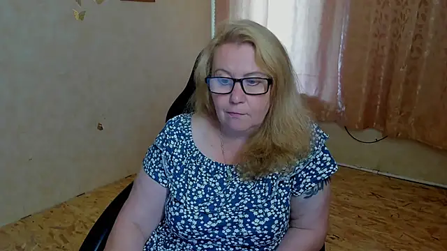 Frau Marta online show from July 5, 12:44 pm