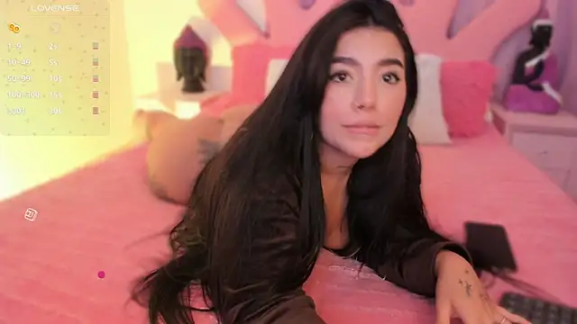 Snapshot of shantall_vidales_ chatting on September 28, 7:47 am shantall vidales online show from September 28, 7:47 am