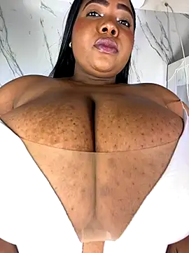 angelGgold online show from December 1, 1:47 pm