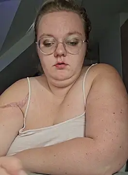 Snapshot of Fiona0705 chatting on October 1, 8:47 pm Fiona0705 online show from October 1, 8:47 pm