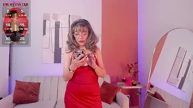 GraceElizabeth  online show from June 19, 8:45 pm