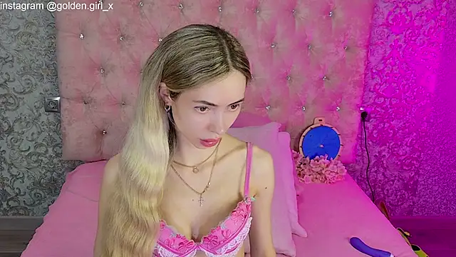 Akilla Queen online show from June 14, 2:09 am