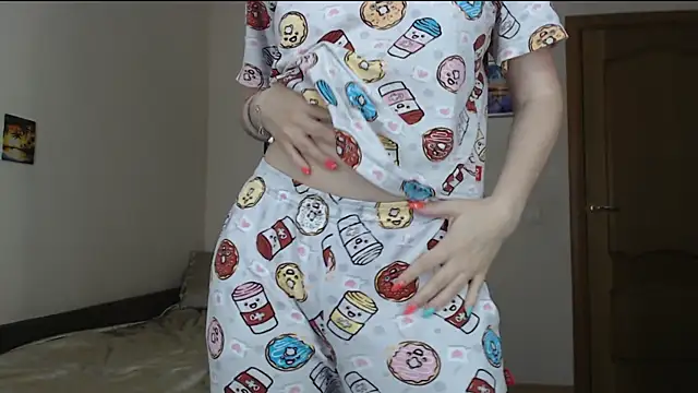 SugarTati online show from July 8, 6:32 pm