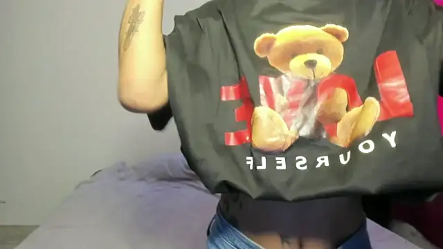 skinny Yizz online show from October 22, 8:36 pm