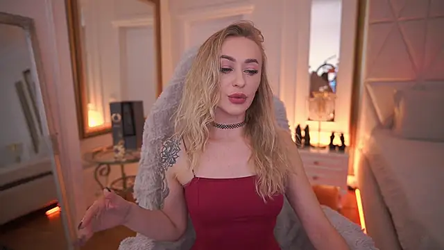 GraceCandy online show from February 10, 10:35 pm