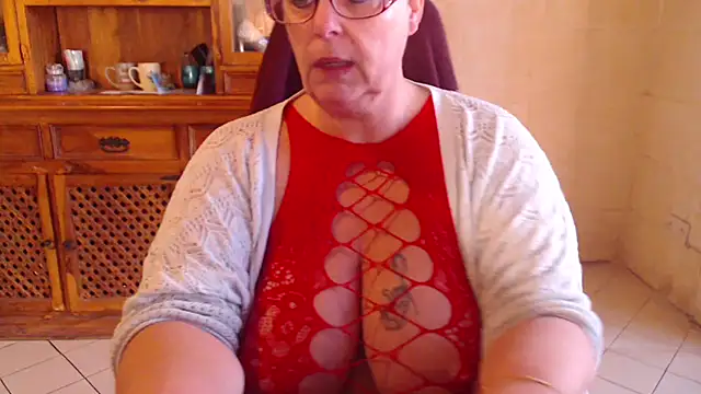 MISS LINDAH online show from January 18, 7:26 am