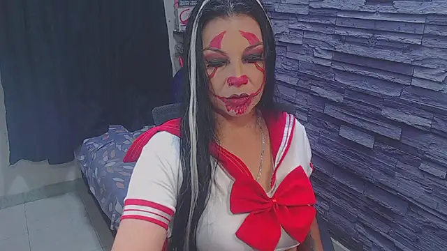 Cruela deviil online show from October 15, 1:41 am