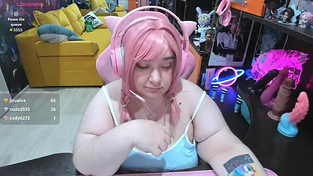 Softie Sofy online show from June 6, 7:36 am