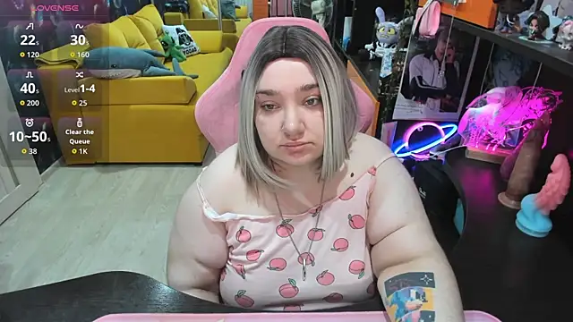 Softie Sofy online show from June 28, 2:40 am