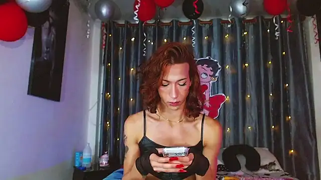 Kenisha Sweet online show from July 18, 3:43 am