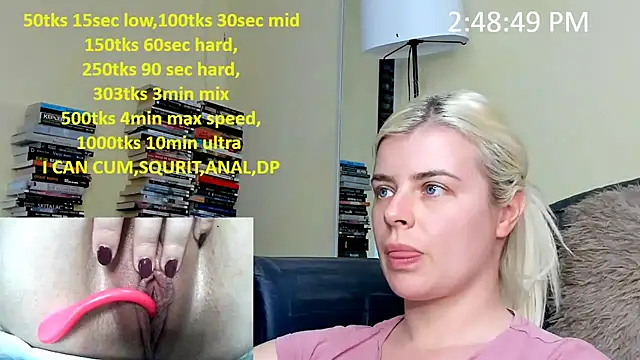 queenofthenighttt online show from March 8, 1:48 pm