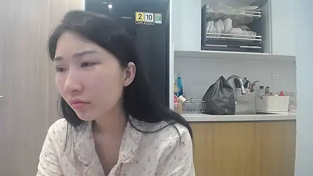 Asiagirll online show from July 28, 1:36 am