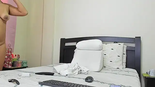 mara2020 69 online show from July 16, 4:22 pm