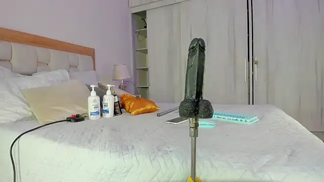 elena mature online show from January 9, 8:24 pm