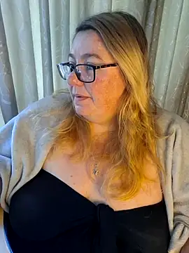 Iceprincess2bad4u online show from May 2, 5:44 am