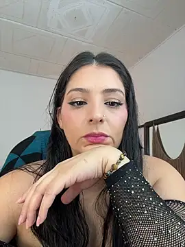 YummyAnna  online show from November 8, 4:34 pm