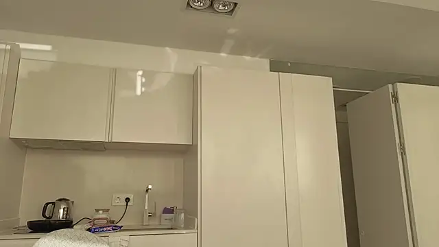 TammiLou online show from January 18, 2:13 pm