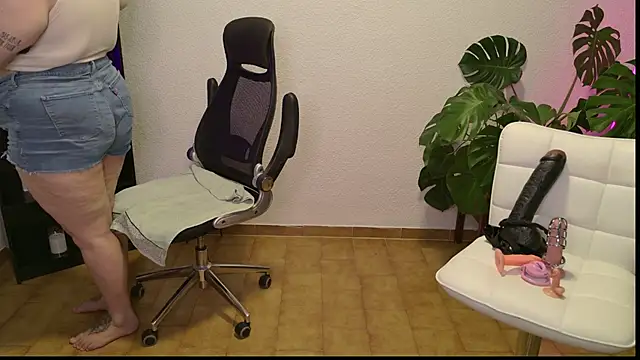 MargotGrey online show from July 1, 6:18 pm