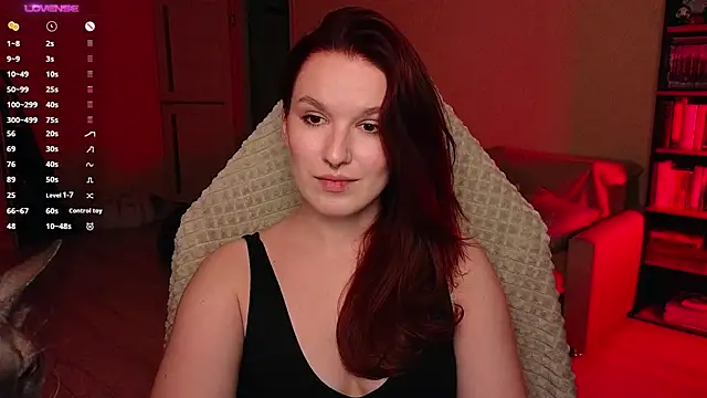 Val lava online show from November 11, 8:17 pm