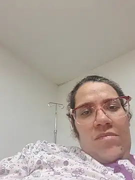 karlythothxh online show from July 31, 12:22 am