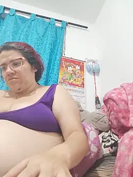 karlythothxh online show from June 27, 4:46 pm