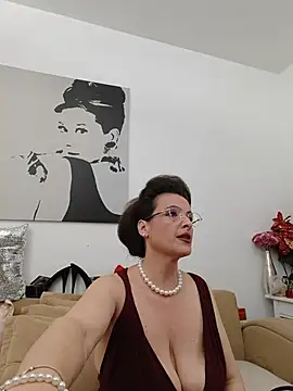 RebeccaNoble online show from July 18, 6:54 pm