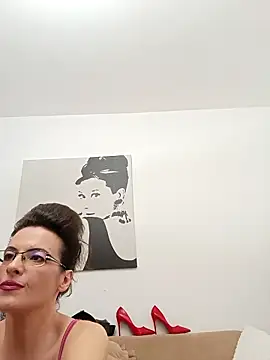 RebeccaNoble online show from February 26, 11:20 am