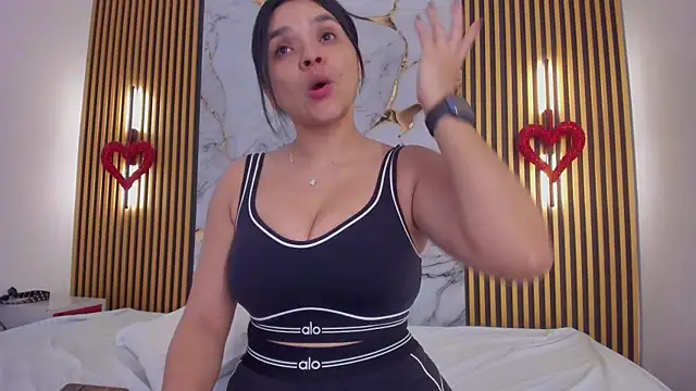 indi catalina online show from March 3, 1:06 pm