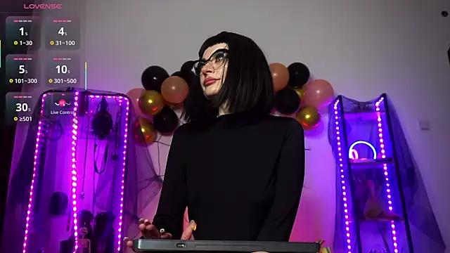 CyberXGoddess online show from October 24, 12:06 am