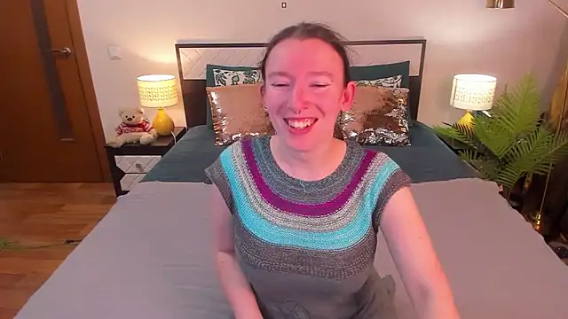 CatherineWalls online show from April 6, 2:55 am