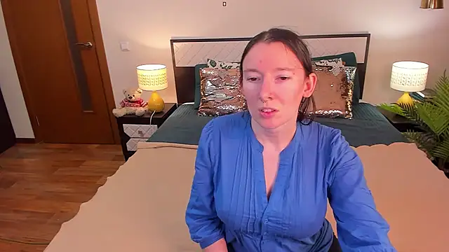 CatherineWalls online show from June 2, 3:07 am