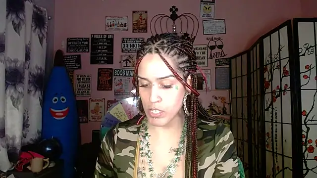 latinacubana online show from March 17, 3:21 am