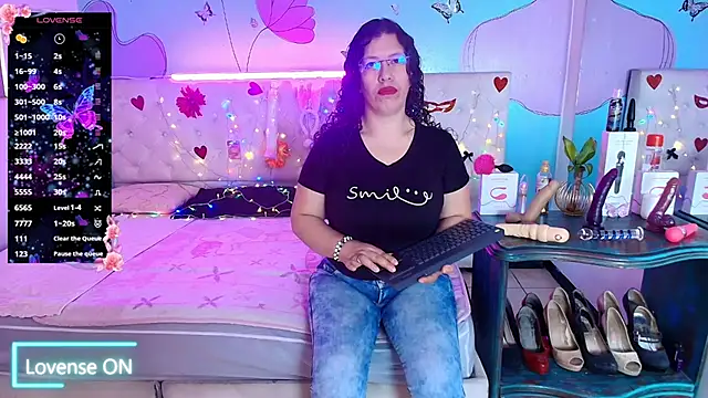 Zaly mature online show from August 3, 10:15 pm