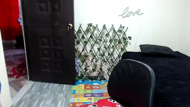 kittykalor09 online show from July 11, 10:54 pm
