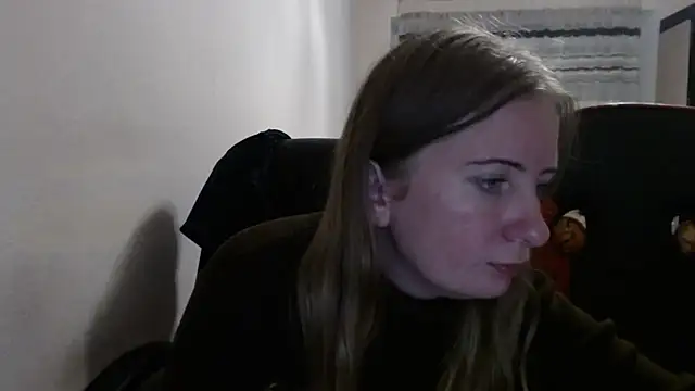 PeterAndJen online show from October 3, 6:57 pm