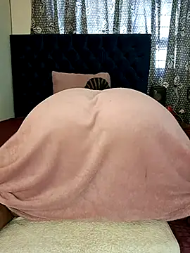 BootyCallEver online show from July 21, 10:49 am