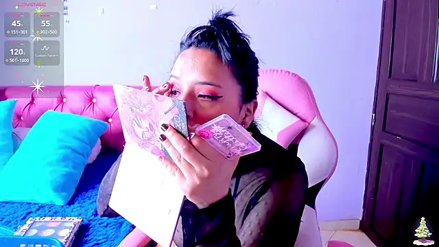 crissn0707 online show from January 15, 1:17 pm