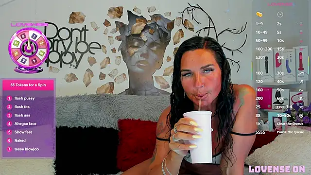 Tara Bloss online show from June 9, 12:59 pm