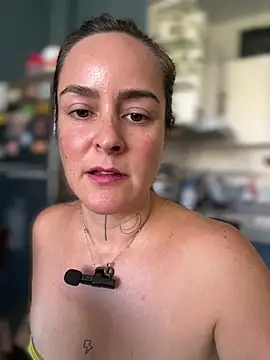 misslulipop online show from June 27, 2:34 pm