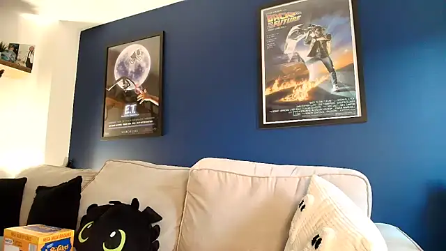 short sweetpea online show from November 21, 3:25 pm