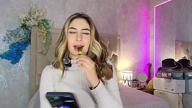 nini love01 online show from July 23, 3:26 am