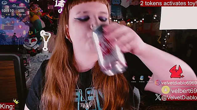 VelvetDiablo online show from July 20, 11:49 pm