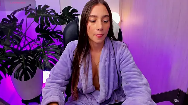 StacyConner online show from July 19, 11:51 pm