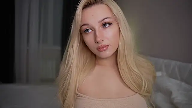 CatchMe1 online show from November 27, 7:17 pm