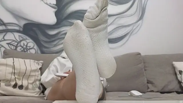 Scout Avrora online show from November 15, 3:24 pm