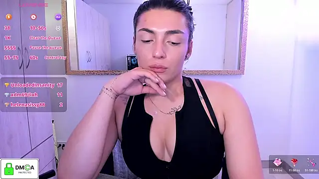 EricaVanderhill online show from June 25, 1:27 am