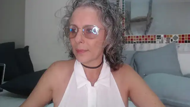 Snapshot of Pinkboobie chatting on October 10, 4:56 pm Pinkboobie online show from October 10, 4:56 pm